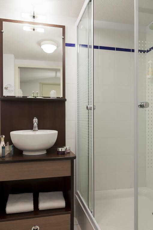 Appart Hotel Annecy Seynod Экстерьер фото