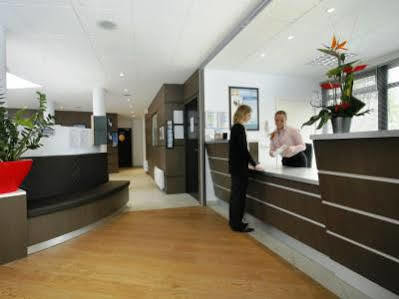 Appart Hotel Annecy Seynod Экстерьер фото